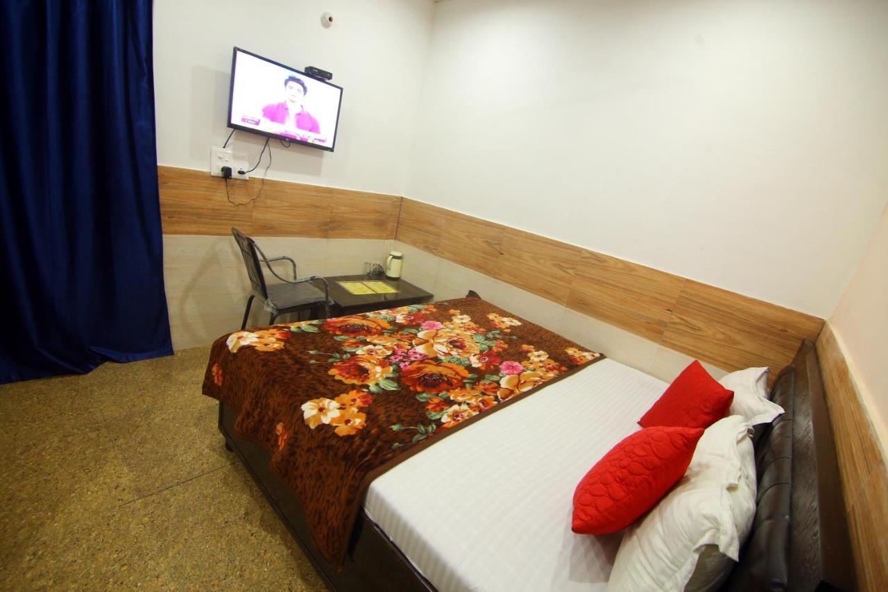 Hotel Amron45 Chandīgarh 외부 사진