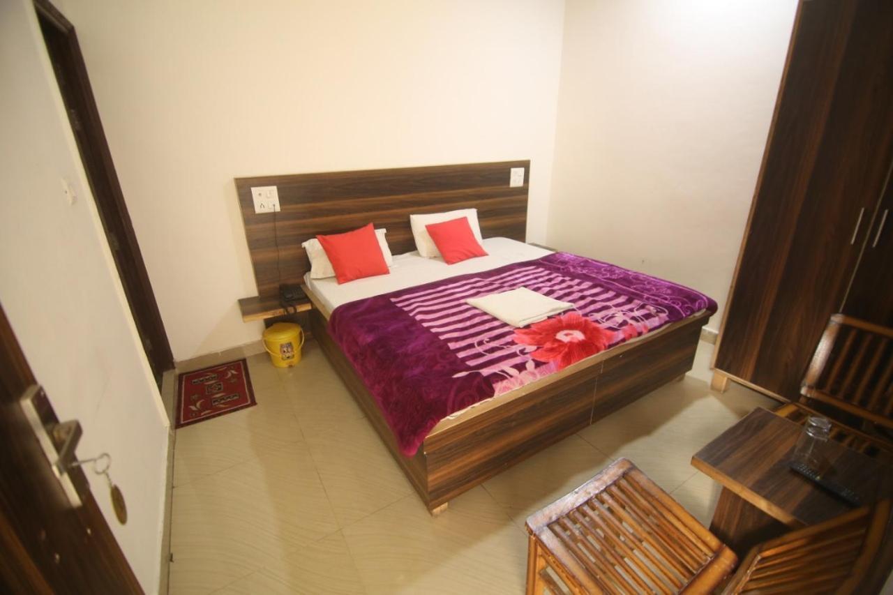 Hotel Amron45 Chandīgarh 외부 사진