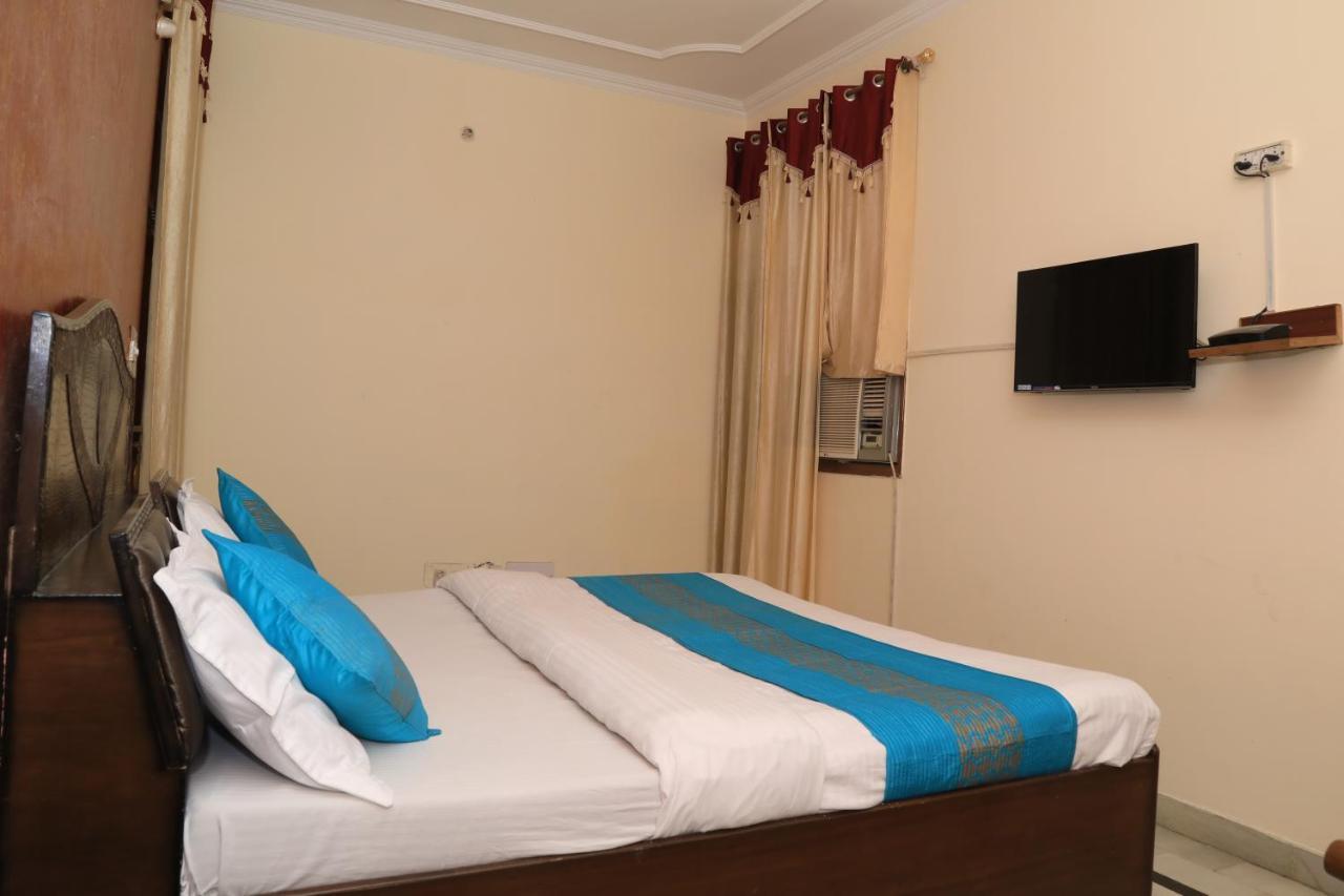 Hotel Amron45 Chandīgarh 외부 사진